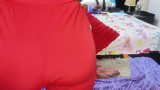 Snapshot of Sexy_sharntel chatting on 02/26/25, 12:03 Sexy sharntel online show from 02/26/25, 12:03