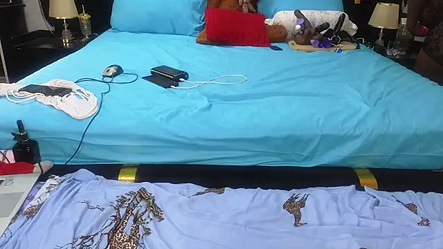 Snapshot of Sexy_sharntel chatting on 03/09/25, 08:29 Sexy sharntel online show from 03/09/25, 08:29