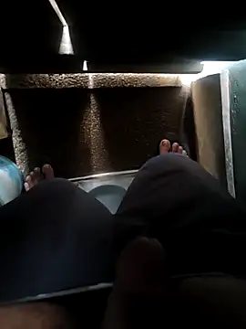 Snapshot of shubham7271 chatting on 12/18/25, 06:08 shubham7271 online show from 12/18/25, 06:08