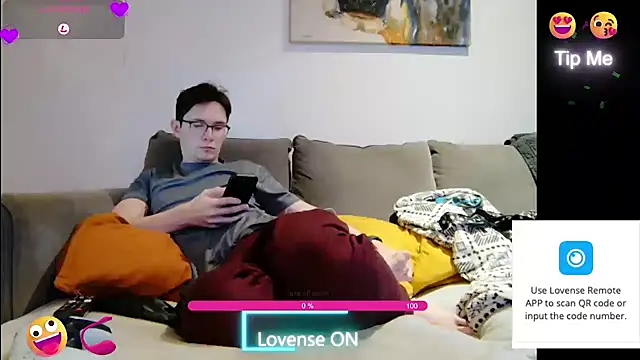 Snapshot of ceedm919 chatting on 12/05/24, 04:12 ceedm919 online show from 12/05/24, 04:12