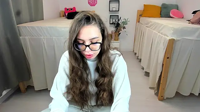 Snapshot of 18perfecttits chatting on 10/04/25, 04:54 18perfecttits online show from 10/04/25, 04:54