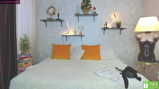 Snapshot of StripBianka chatting on 12/24/24, 07:28 StripBianka online show from 12/24/24, 07:28