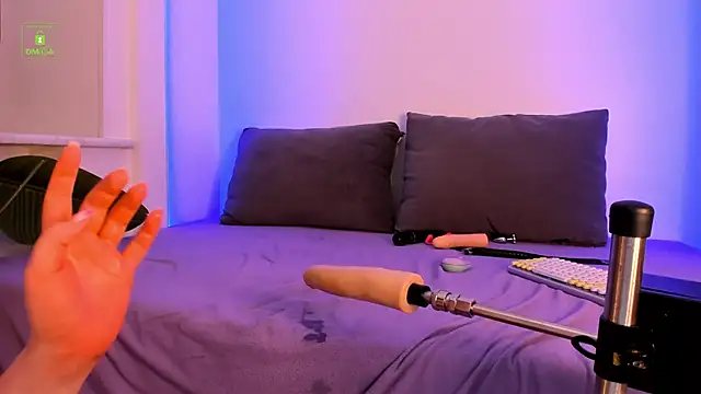 Snapshot of ErikaLust chatting on 03/02/26, 07:15 ErikaLust online show from 03/02/26, 07:15