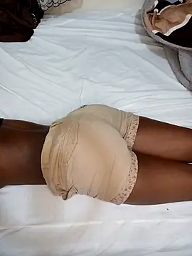 sweet vee42 online show from 03/06/25, 05:14