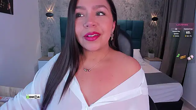 Snapshot of Catilica__sweetx chatting on 11/06/25, 09:05 Catilica sweetx online show from 11/06/25, 09:05