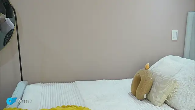 Snapshot of astreaharmonia chatting on 03/15/25, 10:13 astreaharmonia online show from 03/15/25, 10:13