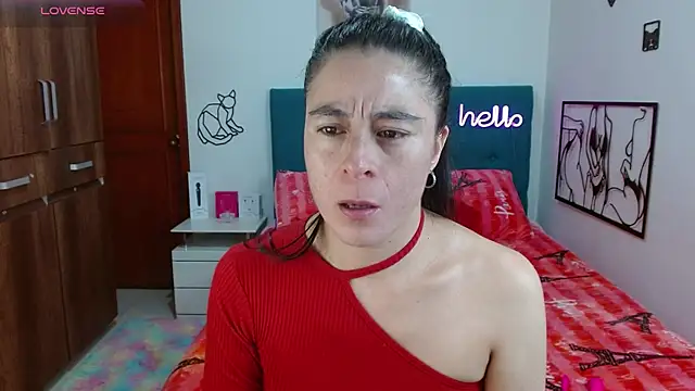 Snapshot of antonella_sweet33 chatting on 02/07/26, 08:34 antonella sweet33 online show from 02/07/26, 08:34