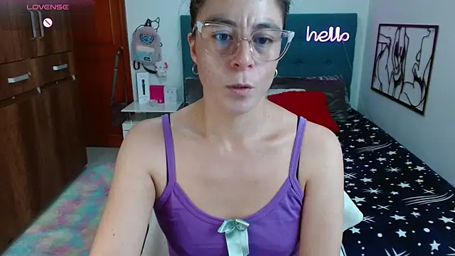 Snapshot of antonella_sweet33 chatting on 03/06/26, 07:10 antonella sweet33 online show from 03/06/26, 07:10