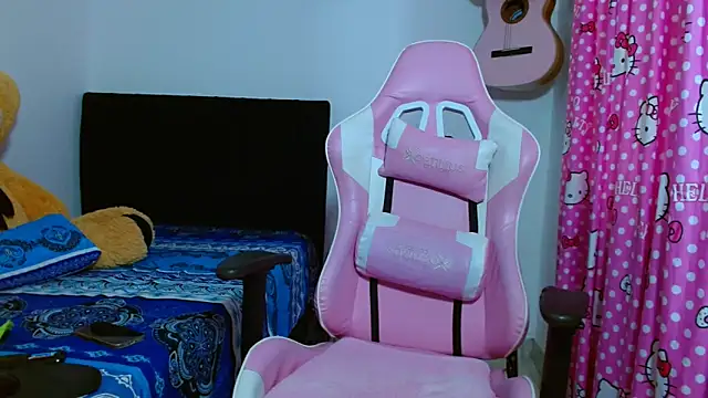 Snapshot of Dakota_bumm chatting on 02/25/26, 08:40 Dakota bumm online show from 02/25/26, 08:40