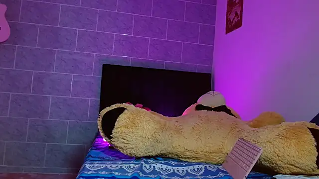 Snapshot of Dakota_bumm chatting on 03/28/26, 05:07 Dakota bumm online show from 03/28/26, 05:07