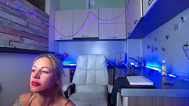 Skinny Nally online show from 03/07/26, 01:24