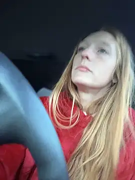 GoldenFlameGoddess online show from 11/29/25, 03:15