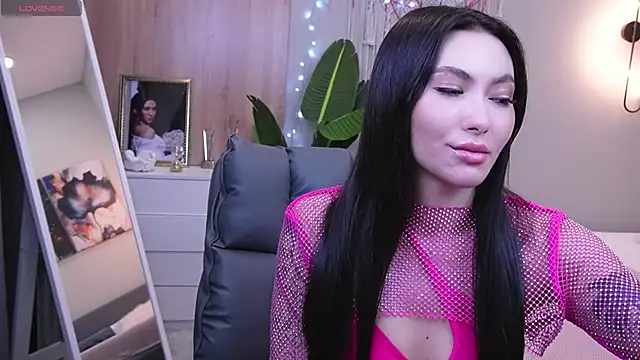 Snapshot of Molly_Jons chatting on 03/21/25, 04:06 Molly Jons online show from 03/21/25, 04:06