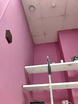 Snapshot of Love_Lysa_ chatting on 02/04/25, 05:31 Love Lysa online show from 02/04/25, 05:31