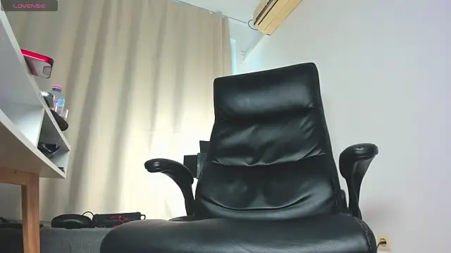 Findom guy online show from 10/16/25, 01:23