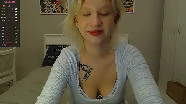 amelia lye online show from 03/10/25, 04:03
