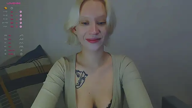 amelia lye online show from 11/23/25, 03:01