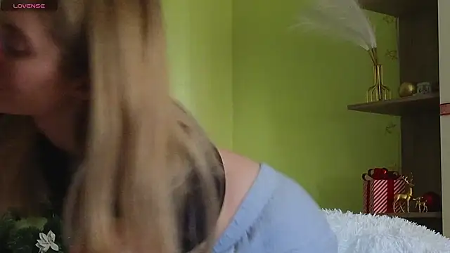 Snapshot of Ivy_Ice11 chatting on 01/04/25, 11:54 Ivy Ice11 online show from 01/04/25, 11:54