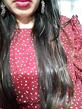 Noor Darliing online show from 10/04/25, 04:38