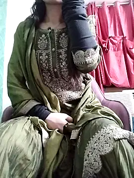 Noor Darliing online show from 05/11/26, 03:29