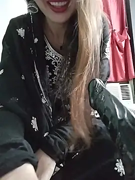 Noor Darliing online show from 07/18/26, 03:27