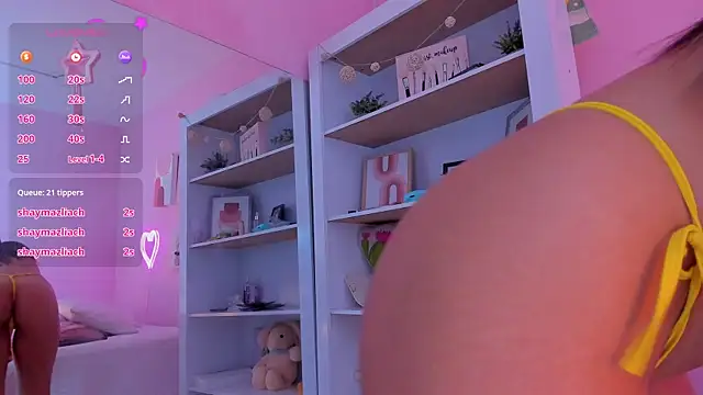 Sophiietaylor online show from 03/22/25, 03:09