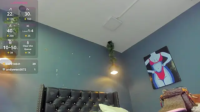 Sophiietaylor online show from 10/03/25, 11:35