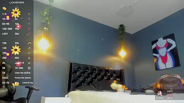 Sophiietaylor online show from 11/24/25, 11:21