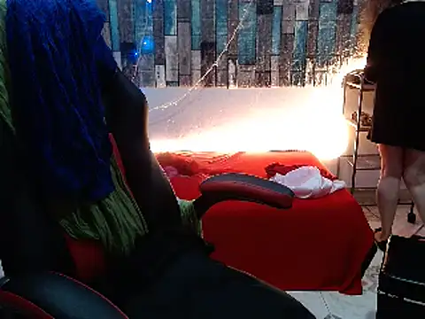 Snapshot of KarimaSarabe chatting on 12/13/24, 09:09 KarimaSarabe online show from 12/13/24, 09:09