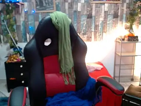 Snapshot of KarimaSarabe chatting on 01/07/25, 09:35 KarimaSarabe online show from 01/07/25, 09:35