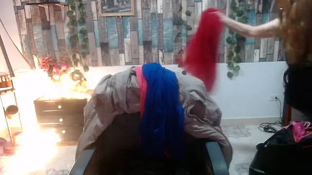 Snapshot of KarimaSarabe chatting on 09/10/25, 09:15 KarimaSarabe online show from 09/10/25, 09:15