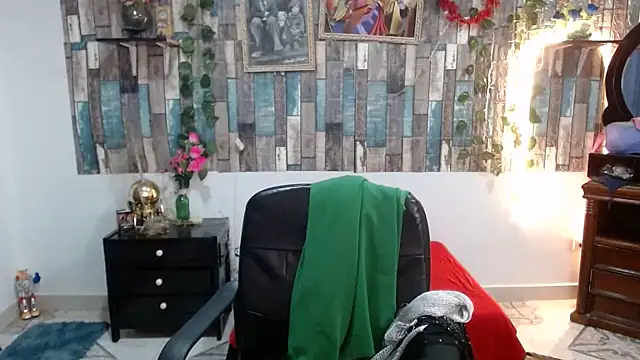 Snapshot of KarimaSarabe chatting on 02/10/26, 09:08 KarimaSarabe online show from 02/10/26, 09:08