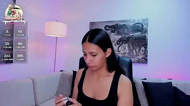 Snapshot of Ary_7 chatting on 12/20/25, 11:39 Ary 7 online show from 12/20/25, 11:39