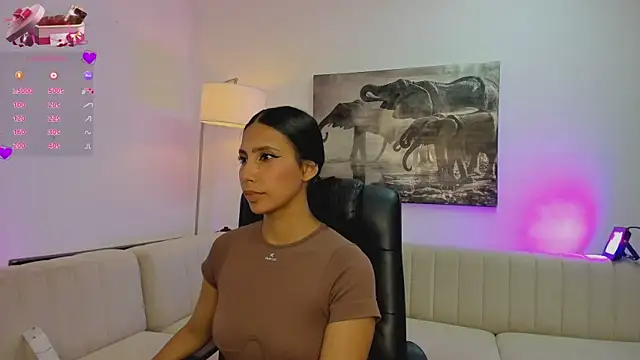 Snapshot of Ary_7 chatting on 02/23/26, 07:33 Ary 7 online show from 02/23/26, 07:33