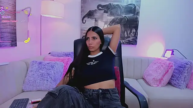 Snapshot of Ary_7 chatting on 03/15/26, 07:42 Ary 7 online show from 03/15/26, 07:42