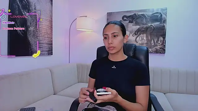 Snapshot of Ary_7 chatting on 04/05/26, 07:44 Ary 7 online show from 04/05/26, 07:44