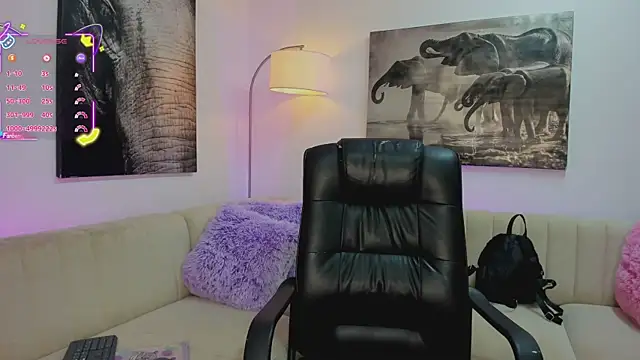 Snapshot of Ary_7 chatting on 04/08/26, 07:36 Ary 7 online show from 04/08/26, 07:36