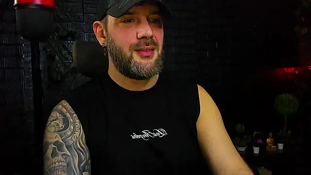 LexXHardy online show from 11/17/25, 09:15