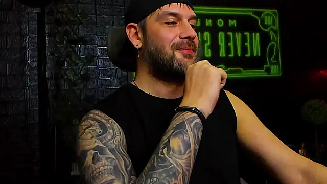 LexXHardy online show from 12/15/25, 12:59