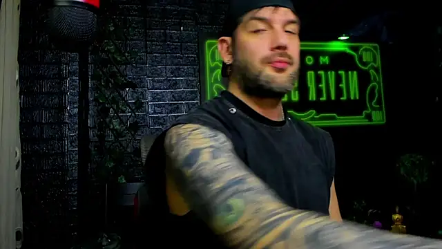 LexXHardy online show from 02/19/26, 06:37