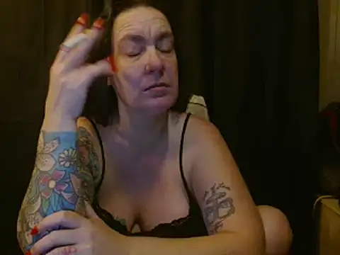 SimoneMoore online show from 03/15/25, 10:57