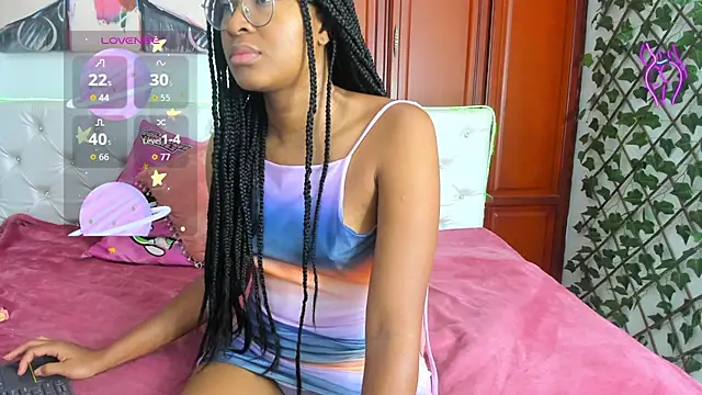 Andrea Williams24 online show from 02/18/26, 02:35