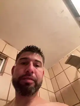 hotraillX online show from 12/11/24, 01:15