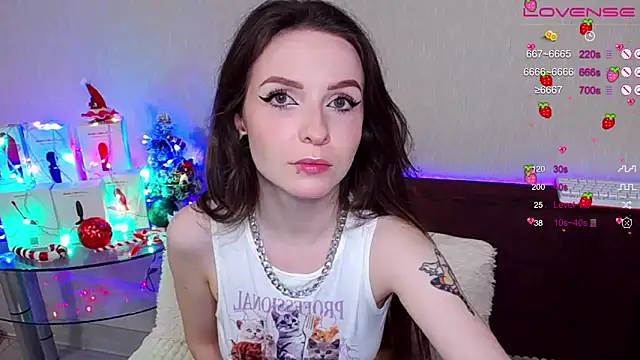 AlienBaby  online show from 12/12/24, 09:04