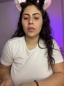 TuWaifuVirtual1 online show from 03/13/25, 02:16