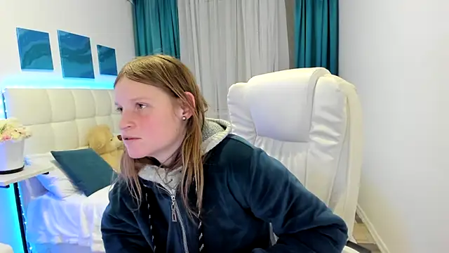 Kathlyn  Heath online show from 02/15/25, 07:39