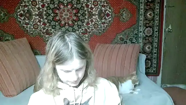 Kathlyn  Heath online show from 12/20/25, 06:04