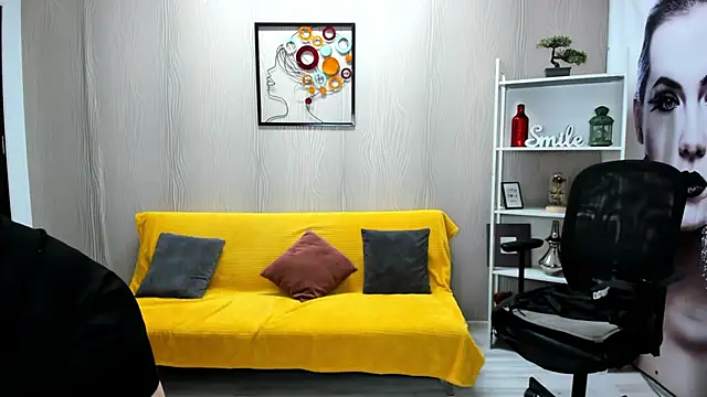 Cassandra Hotty online show from 10/21/25, 03:18