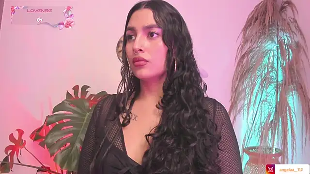 Anngel 1 online show from 11/28/25, 03:47