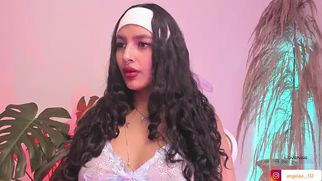 Anngel 1 online show from 12/16/25, 04:01